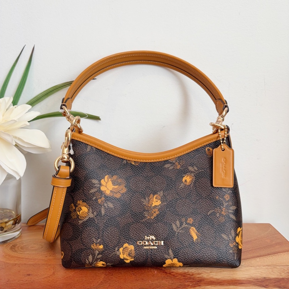 NWT Coach‎ Laurel Small Shoulder Bag In Signature Canvas With Floral Print